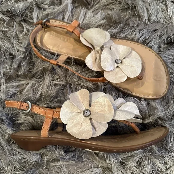 Born comfort deals sandals